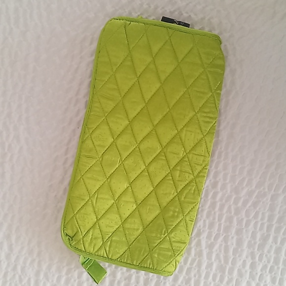 Dana Buchman Toiletry Case - Picture 10 of 10